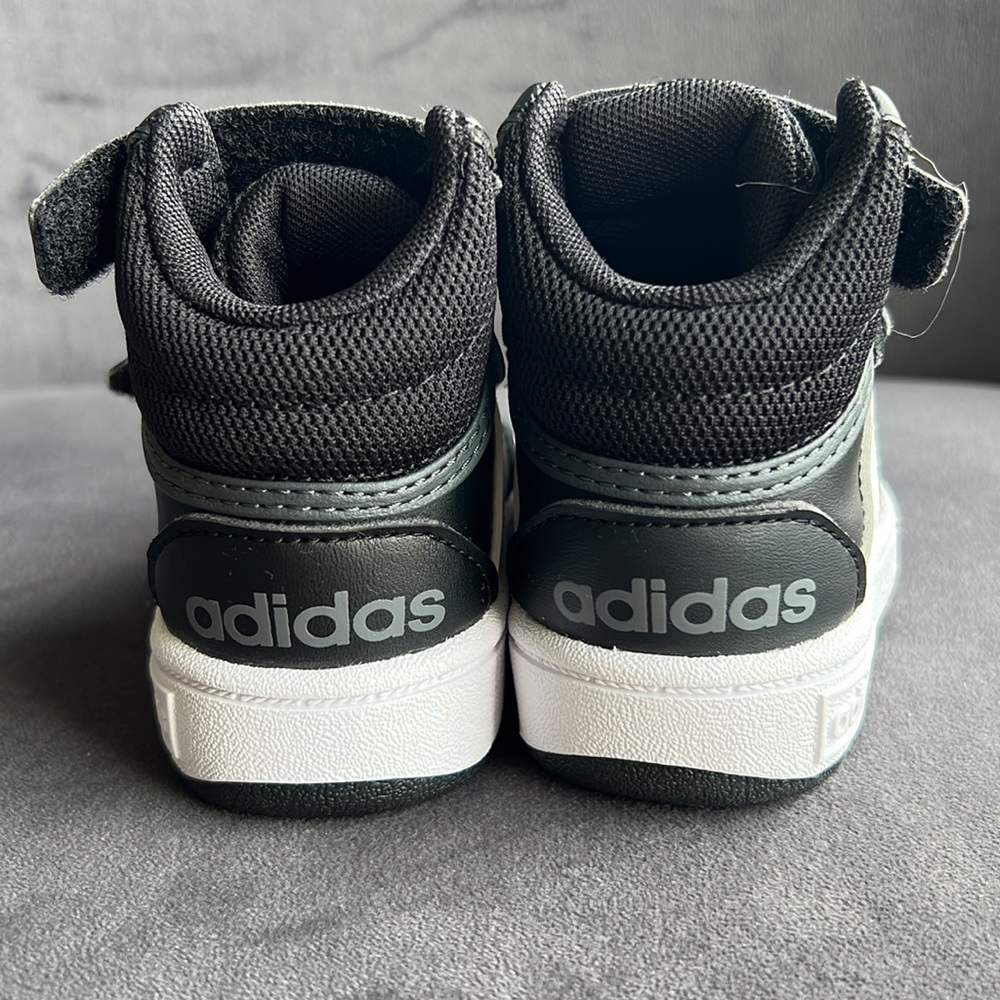 NWT Baby/Toddler Adidas High Tops - Picture 11 of 13